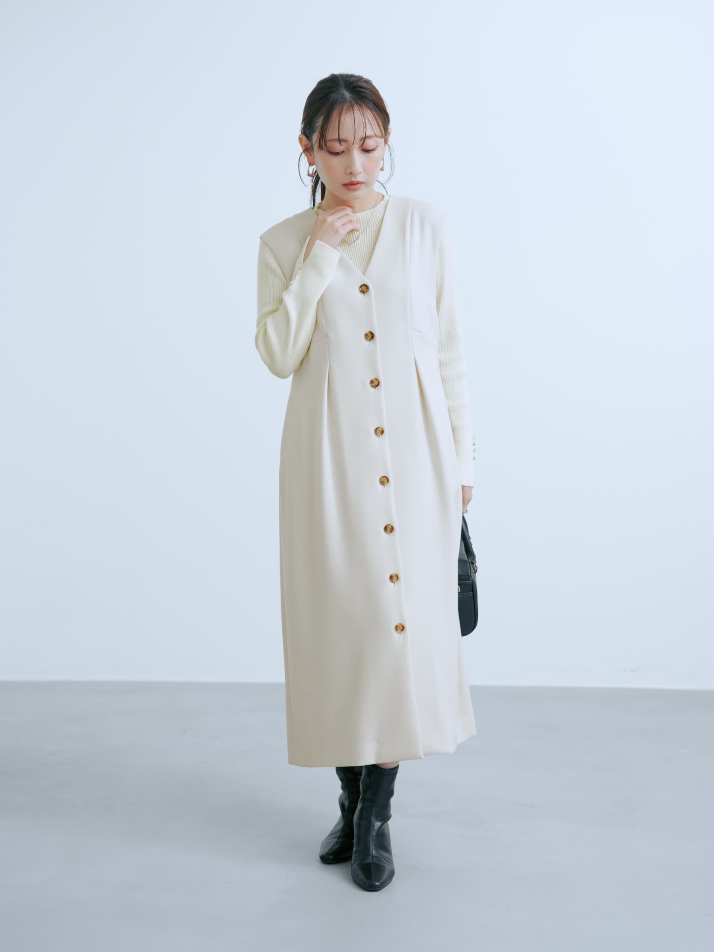 149cm | B:77 W:60 H:83 股下:68.5 | regular着用