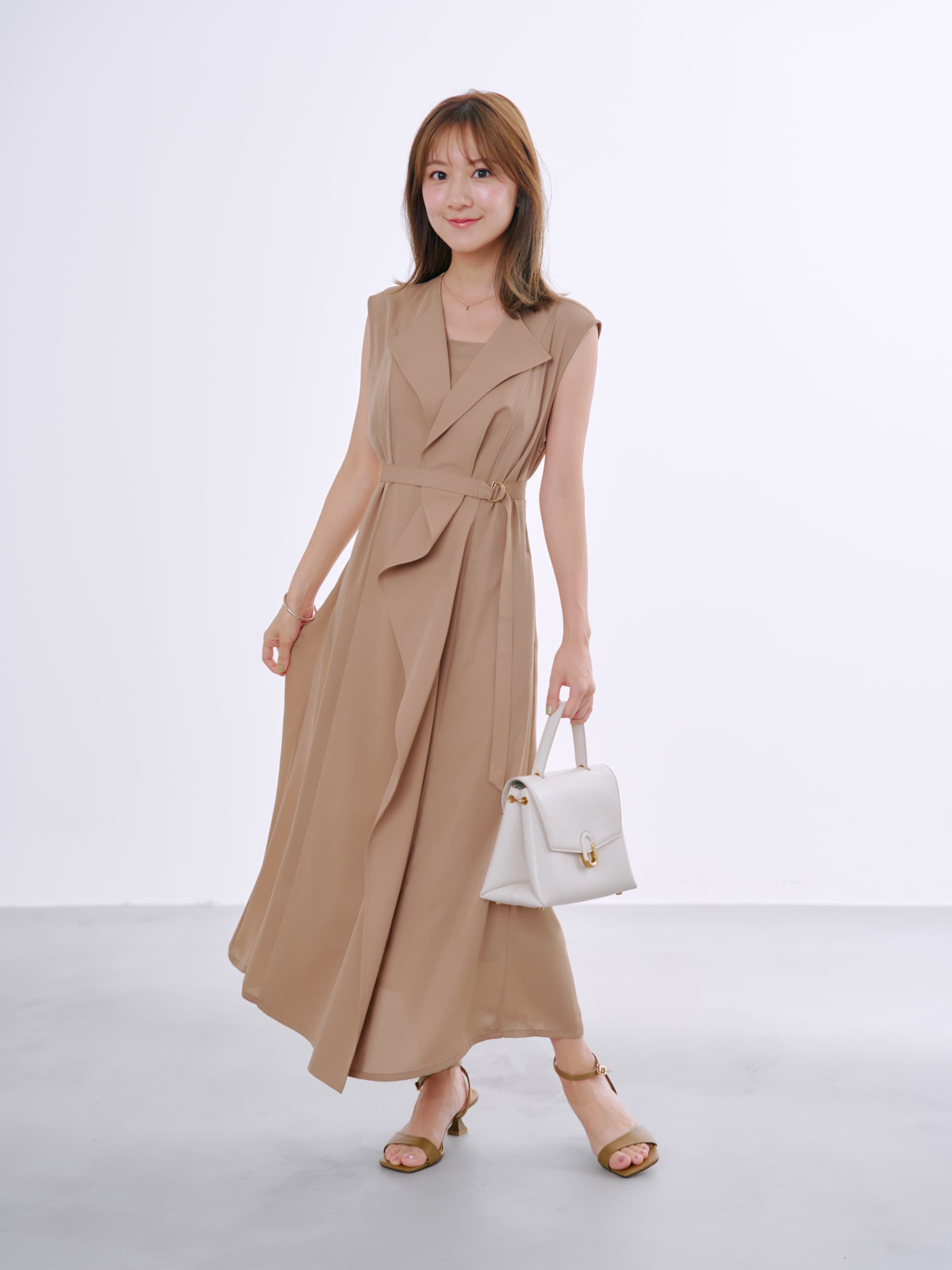 ラッフルとろみジレワンピース-short & regular | 小柄・低身長