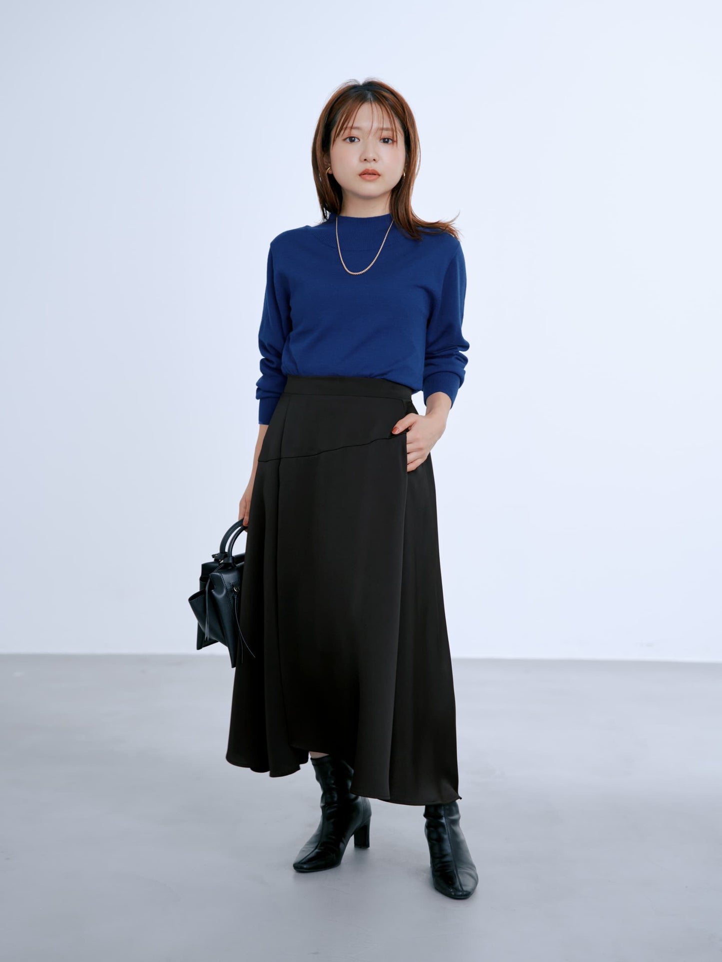 143cm | B:73 W:60 H:81 股下:65  | short-XS着用