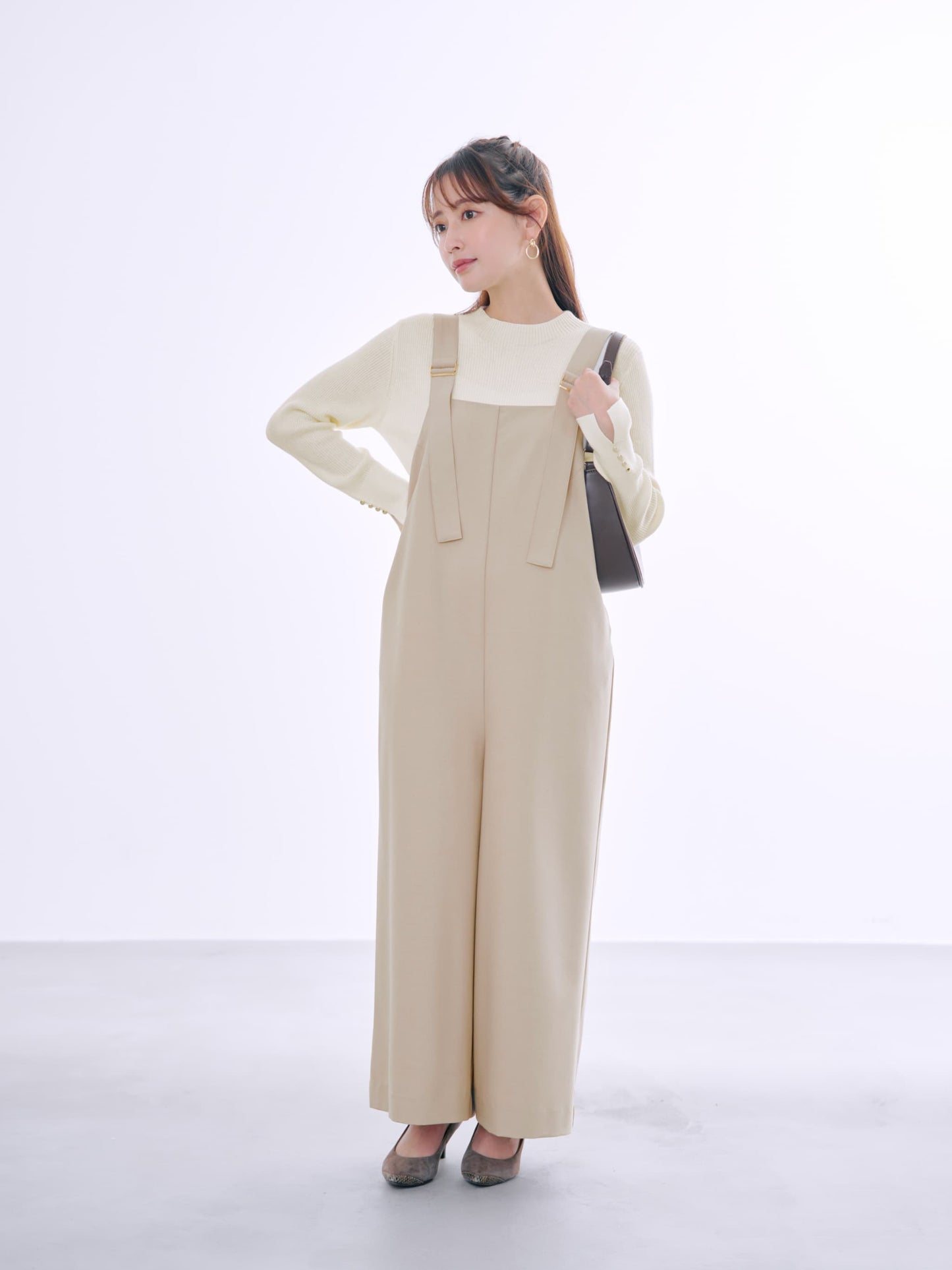 149cm | B:77 W:60 H:83 股下:68.5 | regular着用