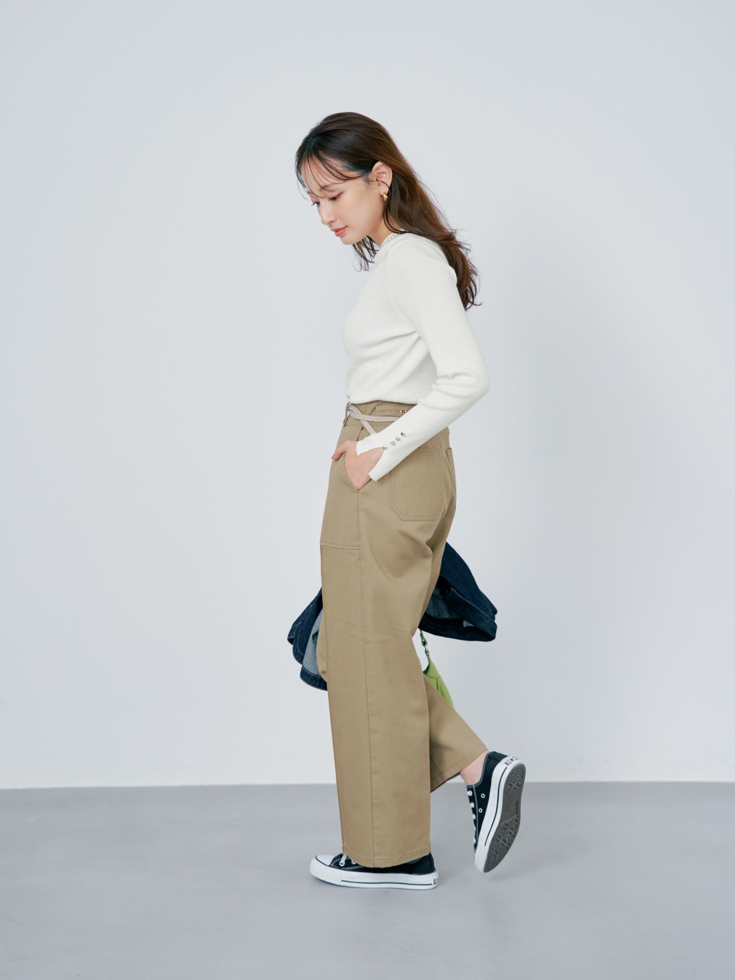 シルキーコットンゴールドボタンニット　[通常]