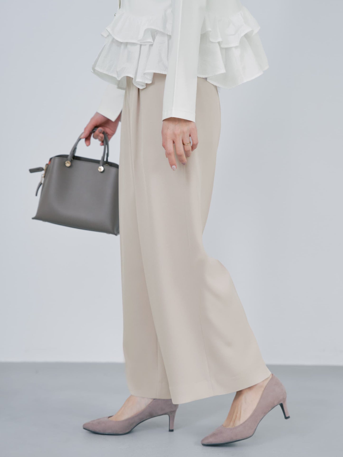 152cm | B:75 W:59 H:82 股下:70  | regular-XS着用