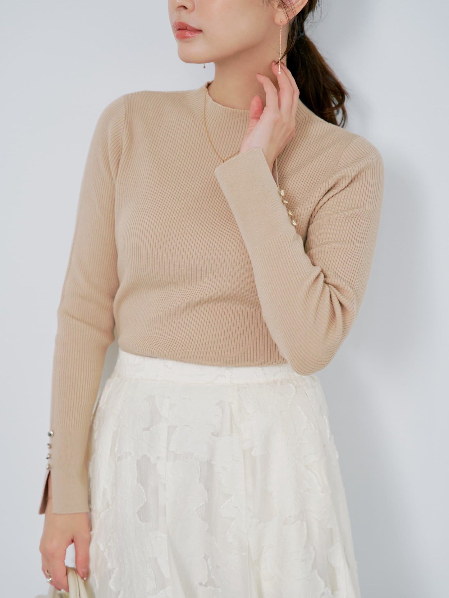 149cm | B:77 W:60 H:83 股下:68.5 | ワンサイズ着用