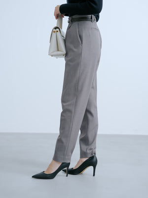 149cm | B:77 W:60 H:83 股下:68.5 | regular-XS着用