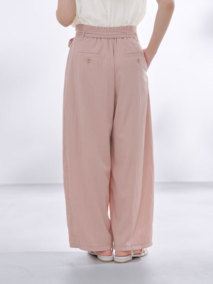 149cm | B:77 W:60 H:83 股下:68.5 | regular-XS着用