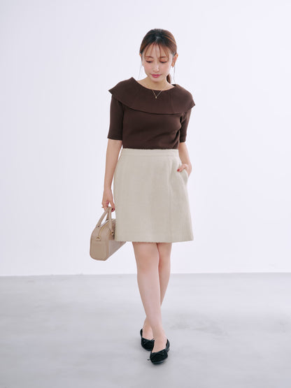 149cm | B:77 W:60 H:83 股下:68.5 | XS着用