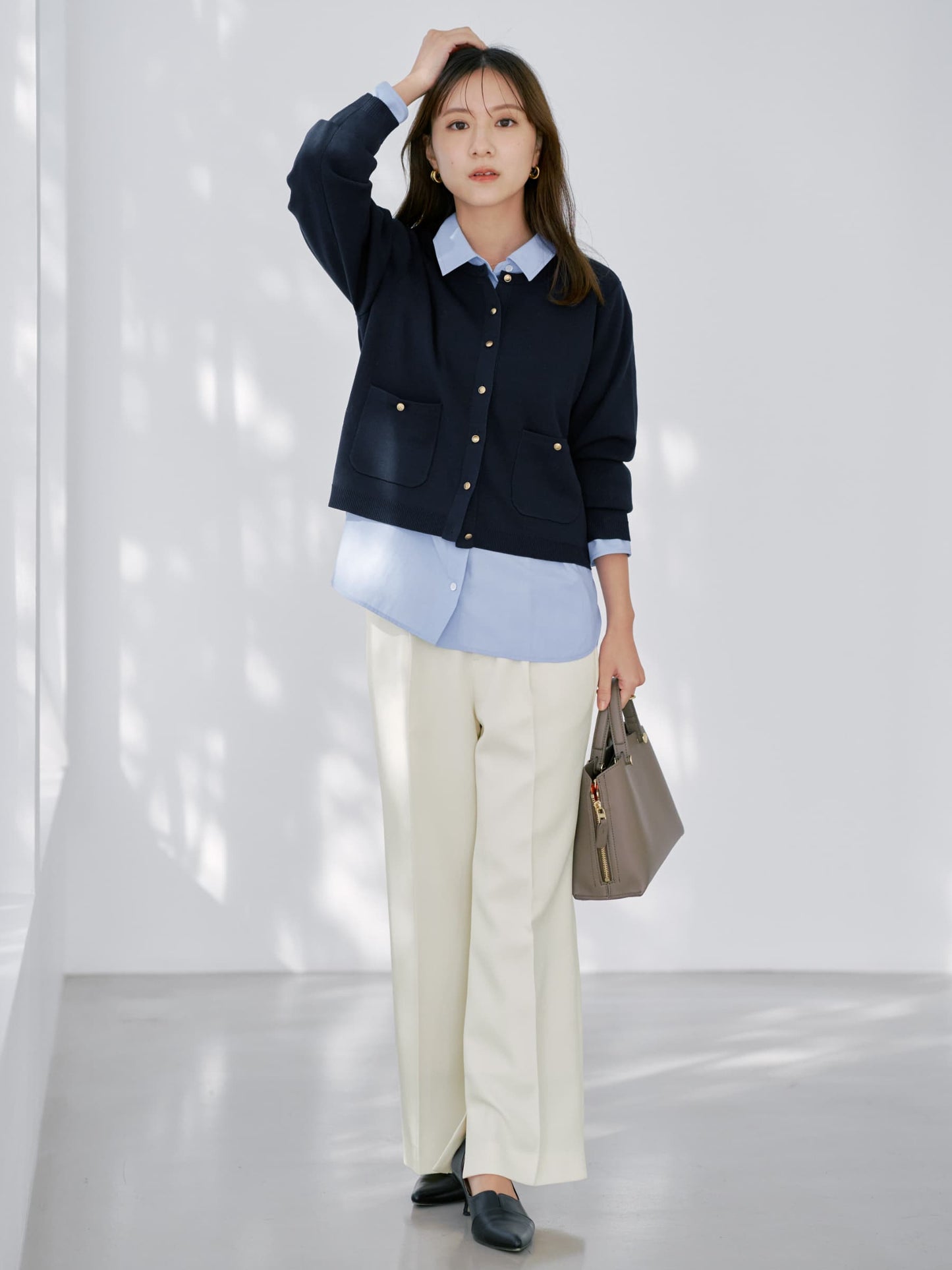 ゴールドボタンニットカーディガン　[通常]