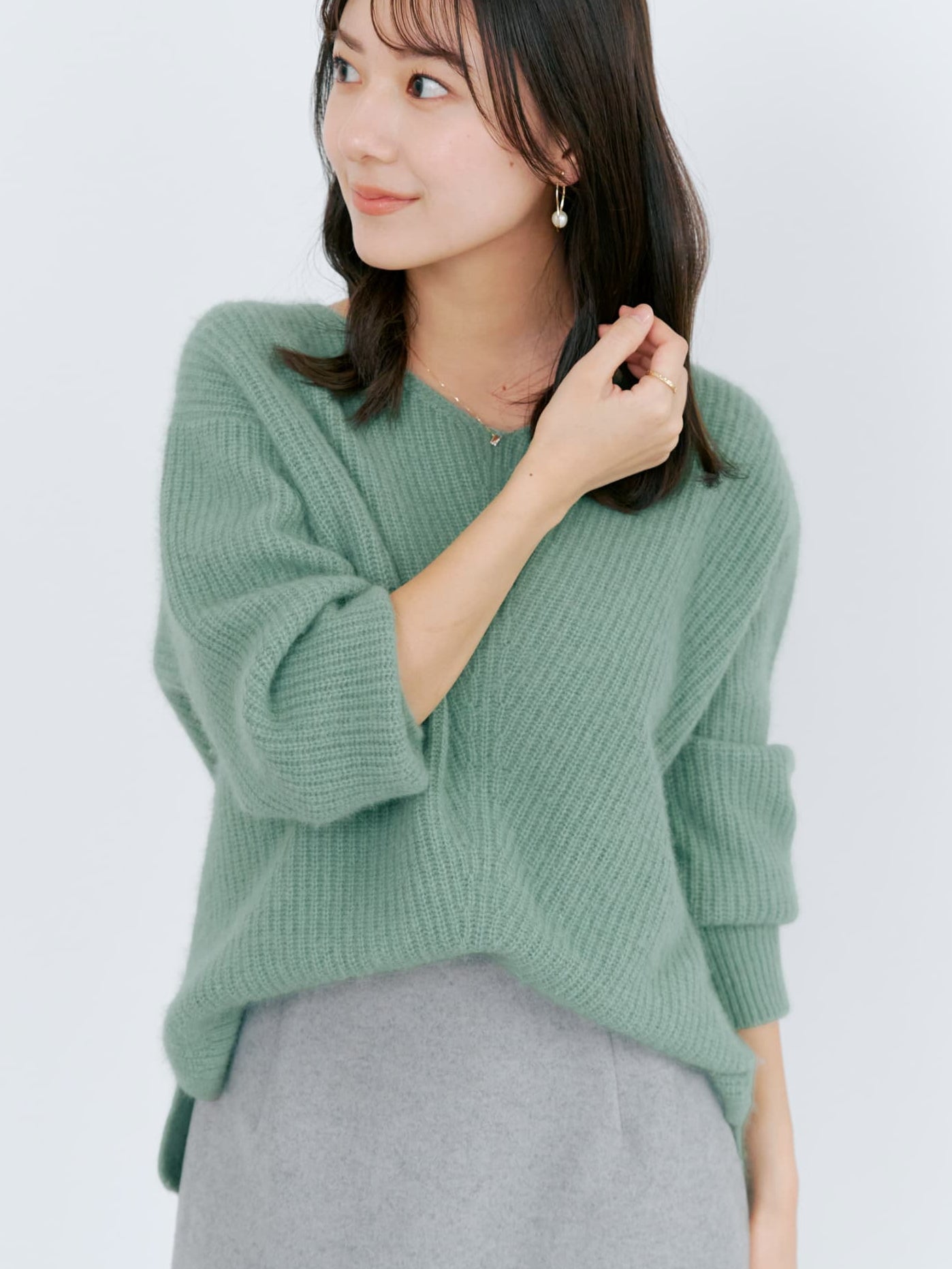 フォックスアンゴラVネックパターン柄ニット　 （COHINA） フォックスアンゴラVネックパターン柄ニット | 小柄・低身長女性向け