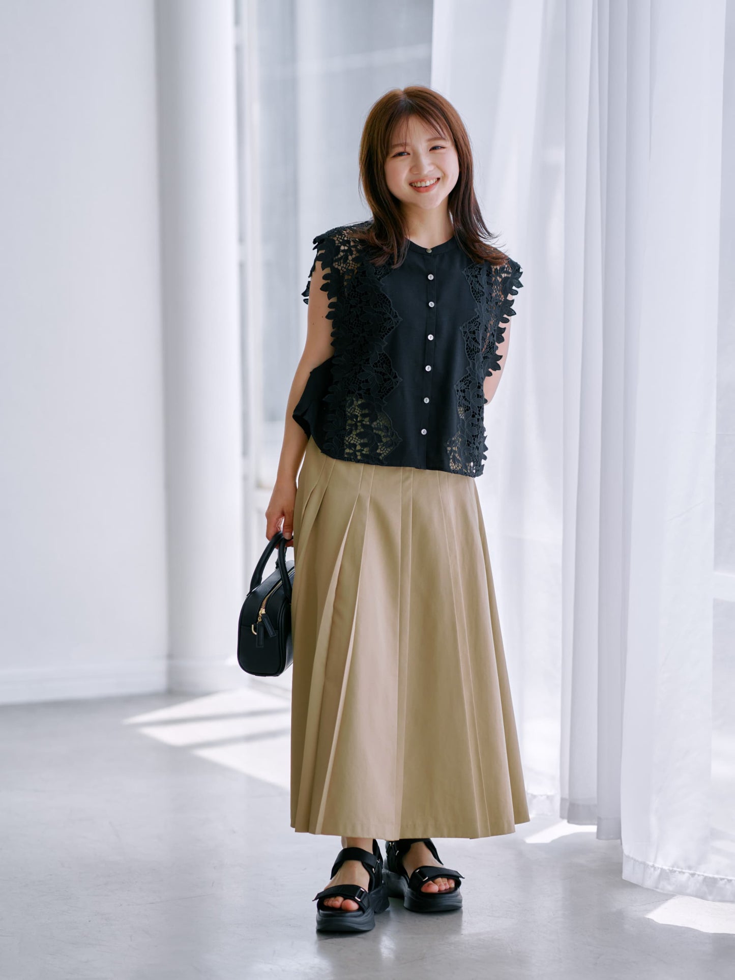 143cm | B:73 W:60 H:81 股下:65  | short-XS着用