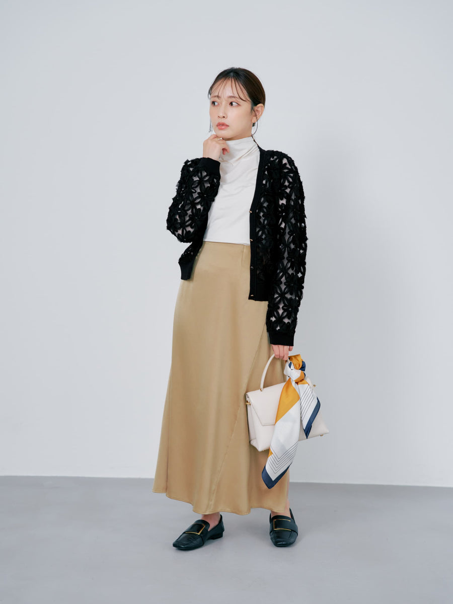 フラワーエンブロイダリーカーディガン　[通常]