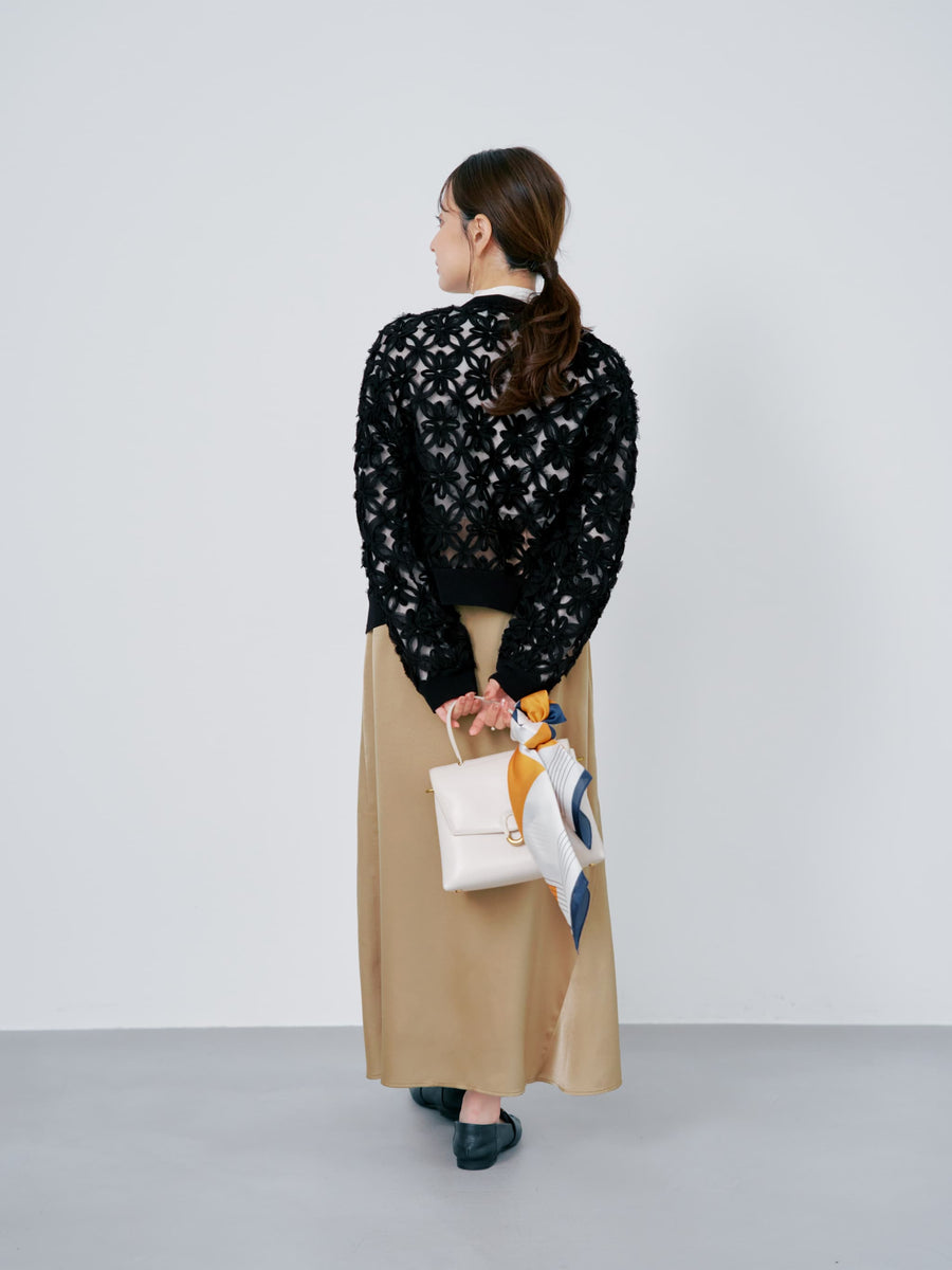 フラワーエンブロイダリーカーディガン　[通常]