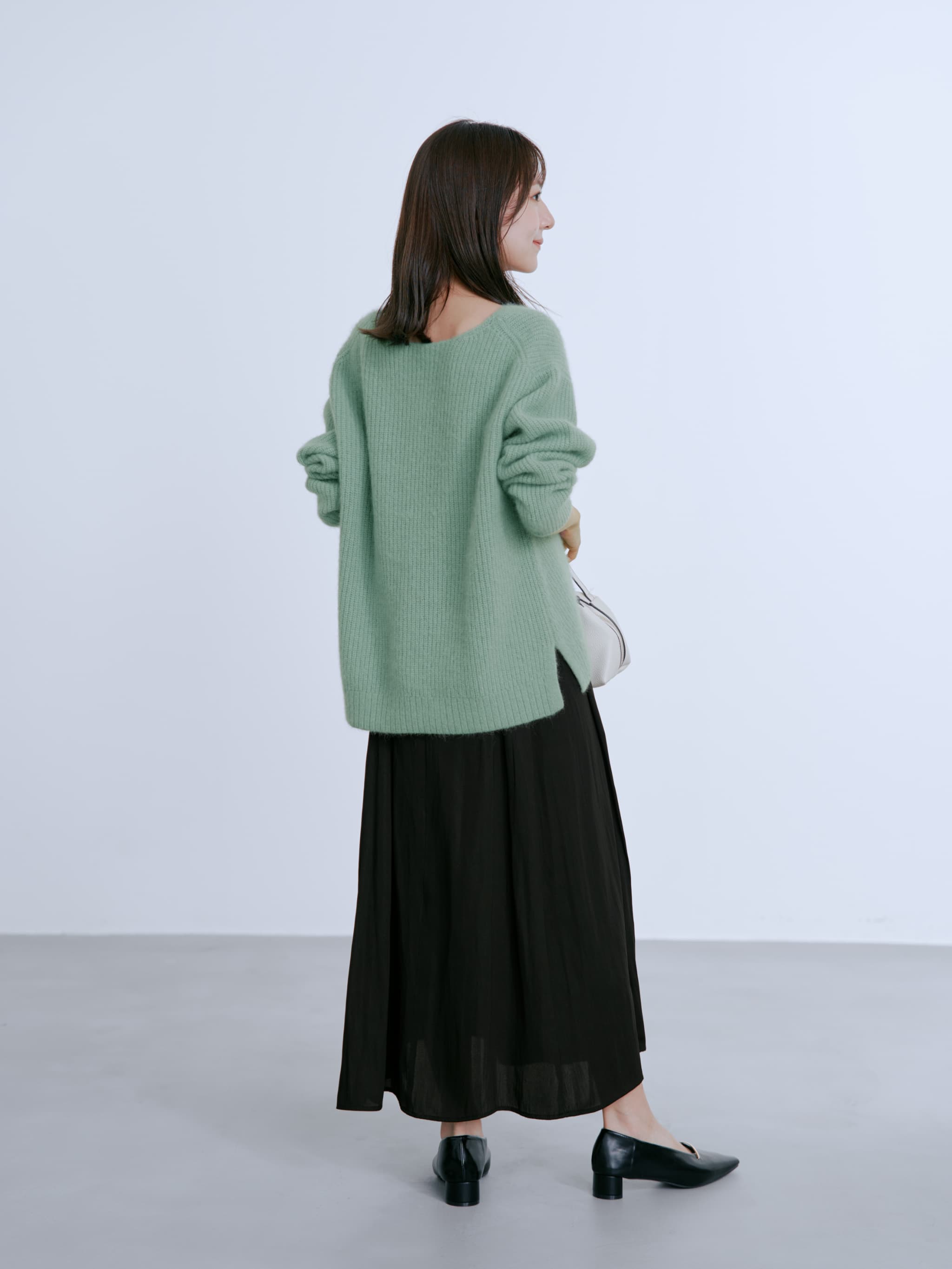 フォックスアンゴラVネックパターン柄ニット　 （COHINA） フォックスアンゴラVネックパターン柄ニット | 小柄・低身長女性向け