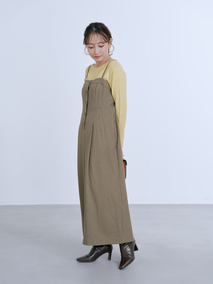 149cm | B:77 W:60 H:83 股下:68.5 | regular着用