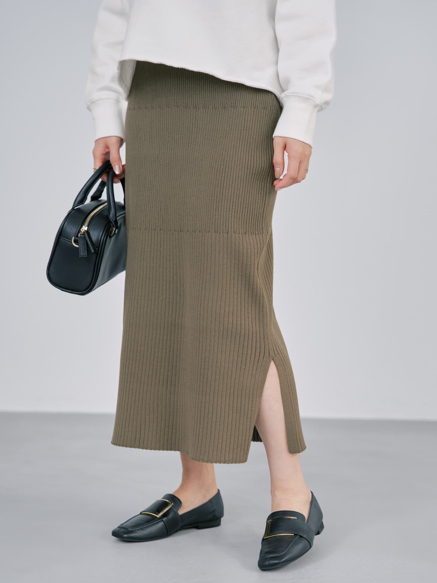 152cm | B:75 W:59 H:82 股下:70  | regular着用