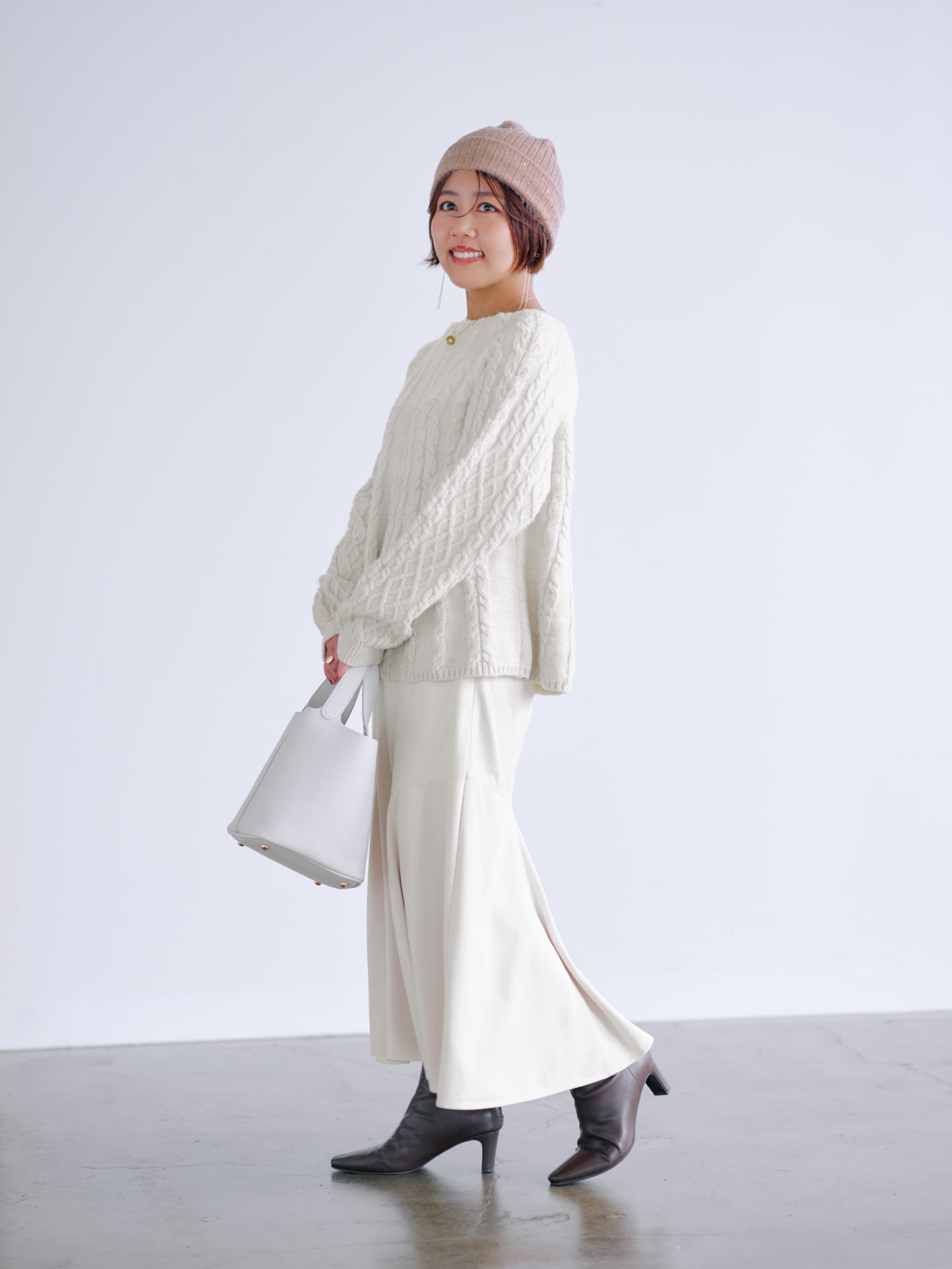 YUNA SANTA】スパンコールニットキャップ | 小柄・低身長女性