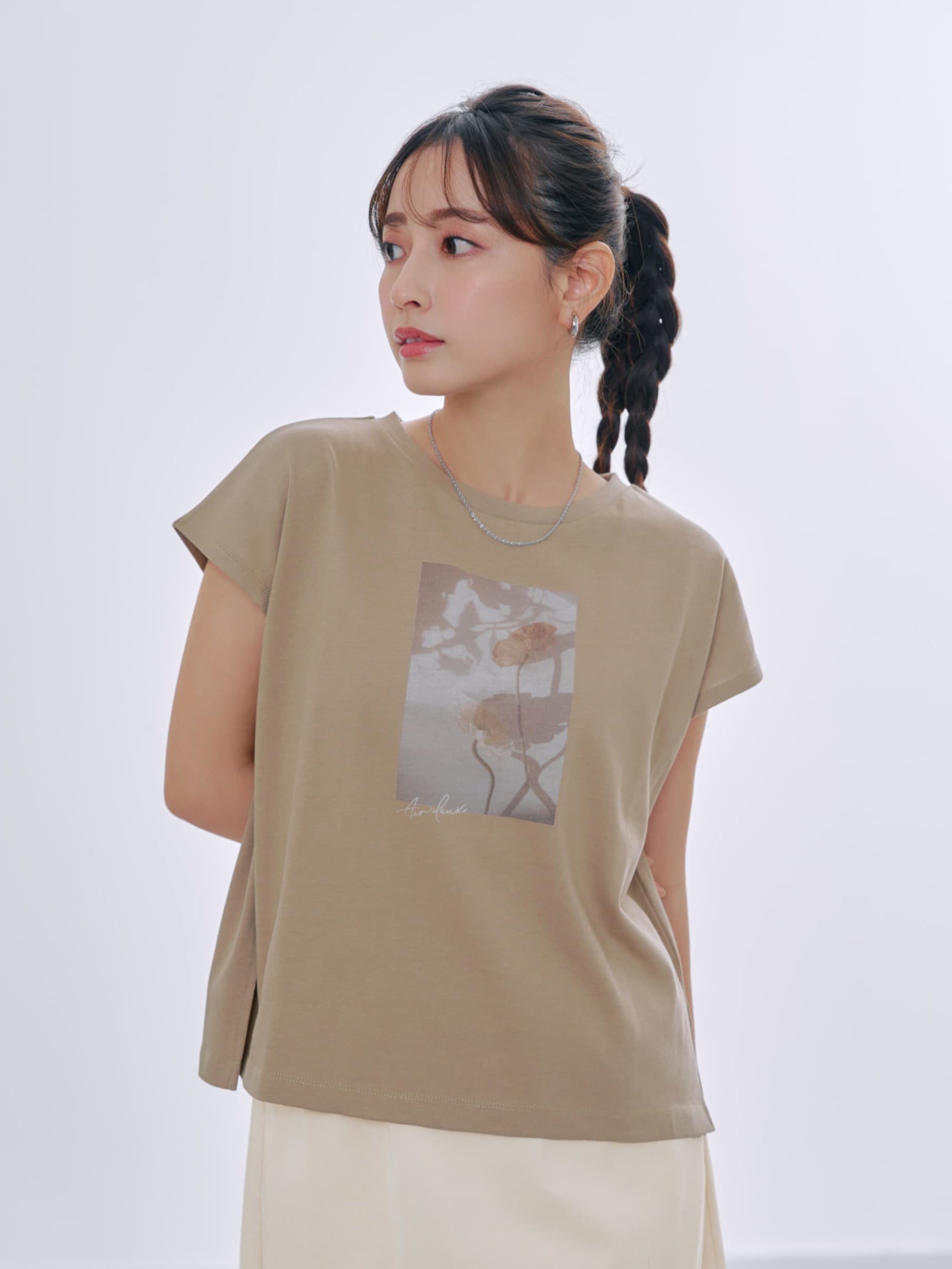 汗染み防止】フラワーグラフィックTシャツ | 小柄・低身長女性向け