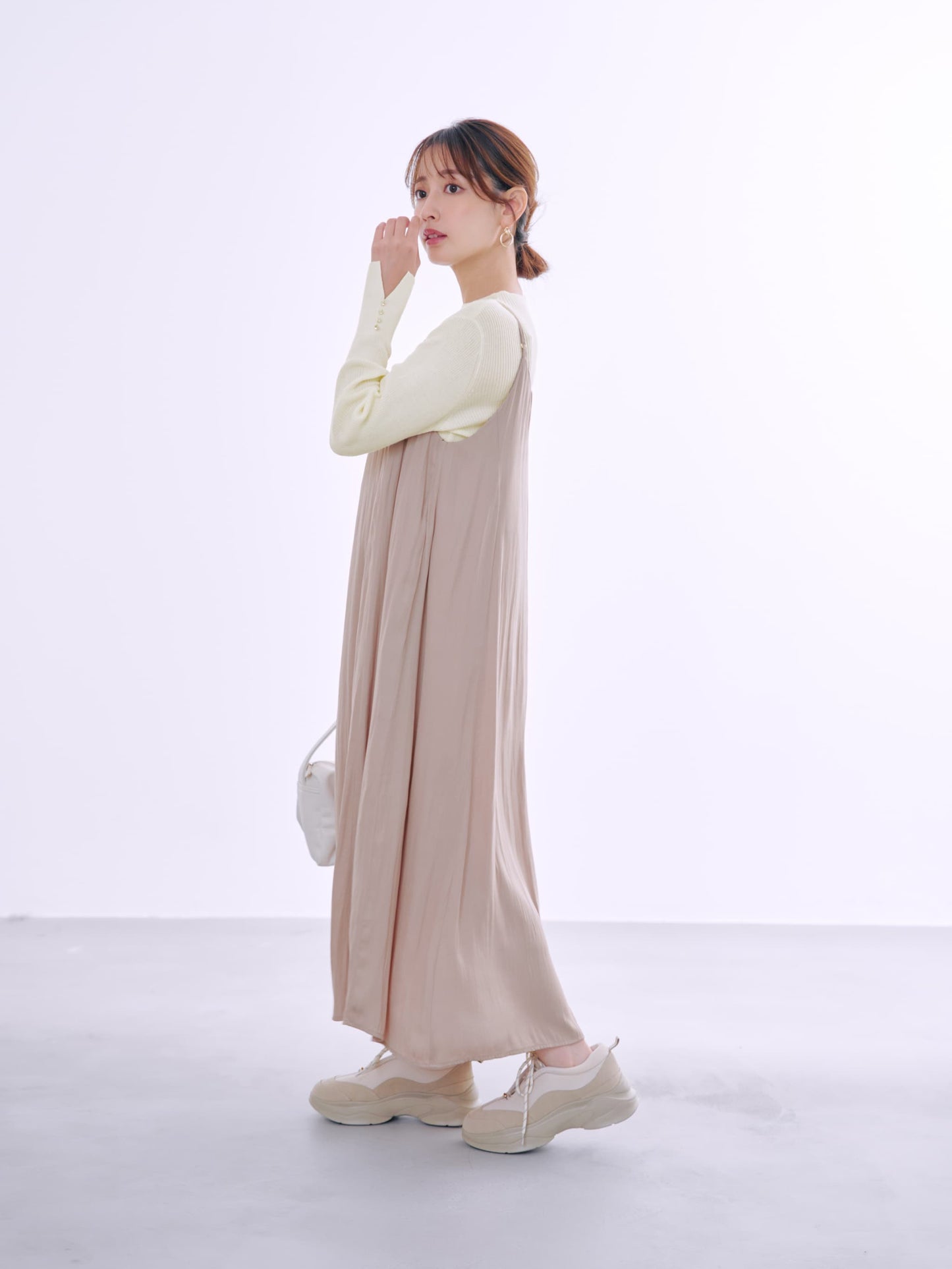 149cm | B:77 W:60 H:83 股下:68.5 | regular着用