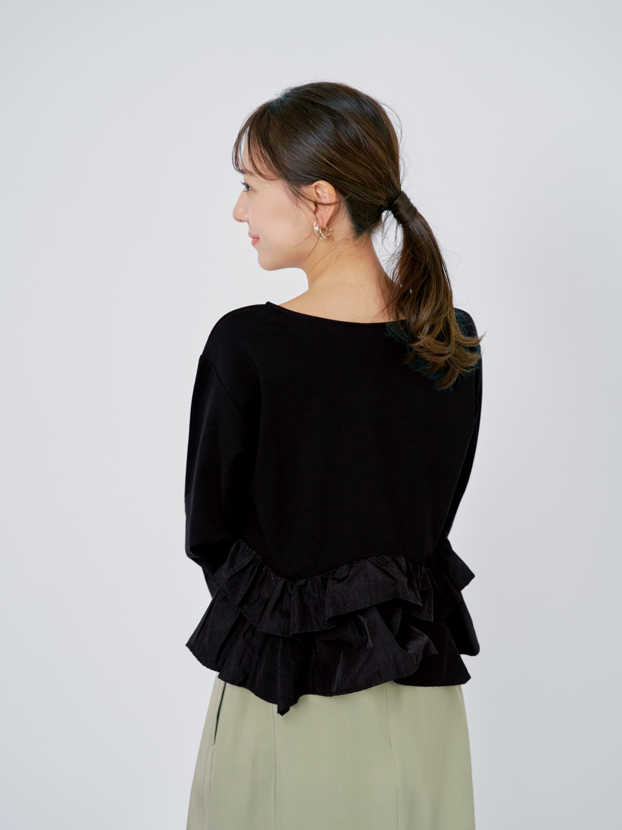 COHINA 2wayフリルペプラムトップス ブラック　新品タグ付き 2wayフリルペプラムトップス | 小柄・低身長女性向けファッション通販