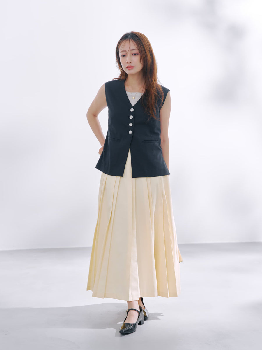 149cm | B:77 W:60 H:83 股下:68.5 | ワンサイズ着用