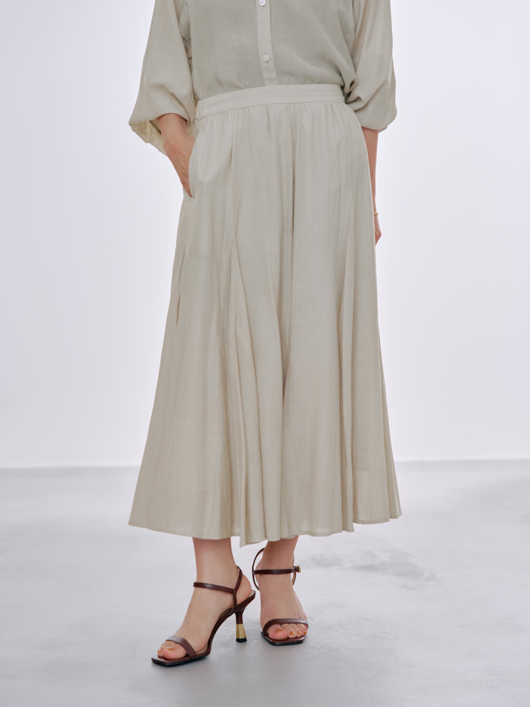 シモネッタフレアスカート 立体フラワーモチーフ付きフレアスカート