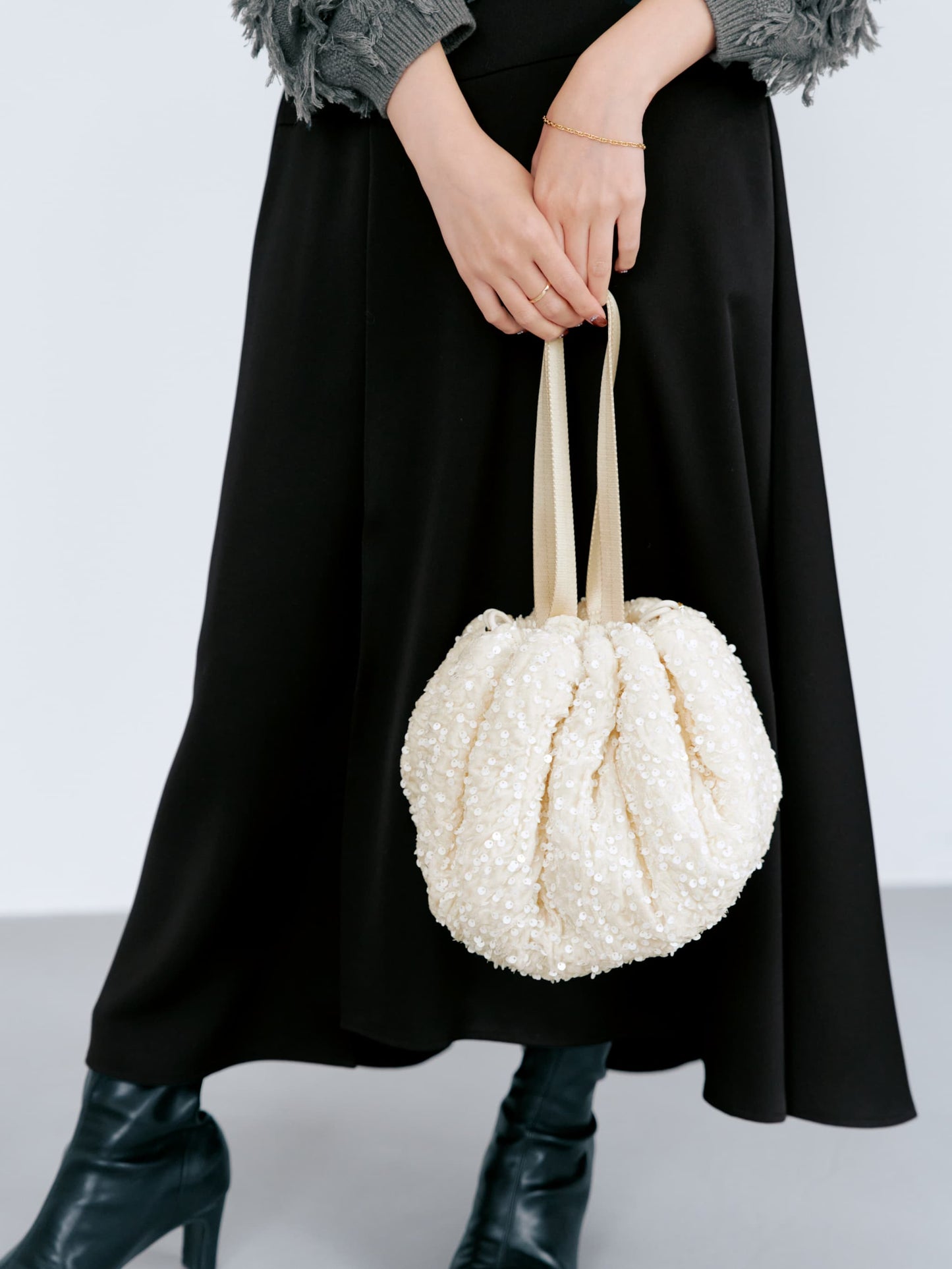 149cm | B:77 W:60 H:83 股下:68.5 | ワンサイズ着用