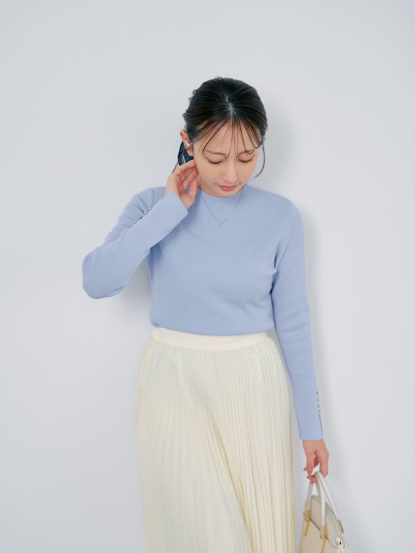 149cm | B:77 W:60 H:83 股下:68.5 | ワンサイズ着用