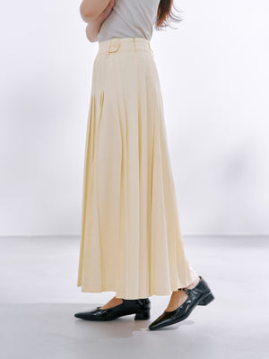 149cm | B:77 W:60 H:83 股下:68.5 | regular-XS着用