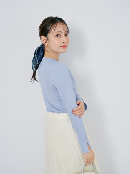 シルキーコットンゴールドボタンニット　[通常]