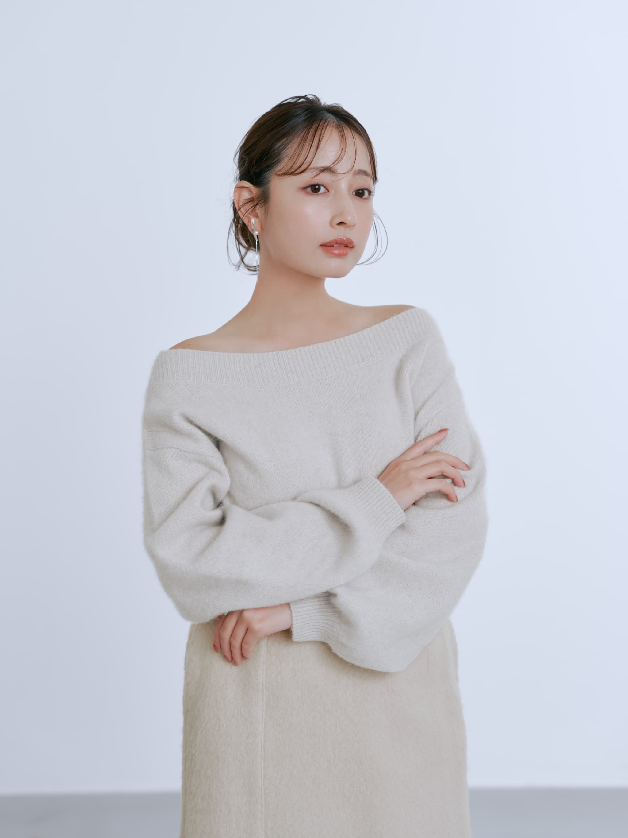 なこページ フォックスアンゴラ2wayネックニット | 小柄・低身長女性向け