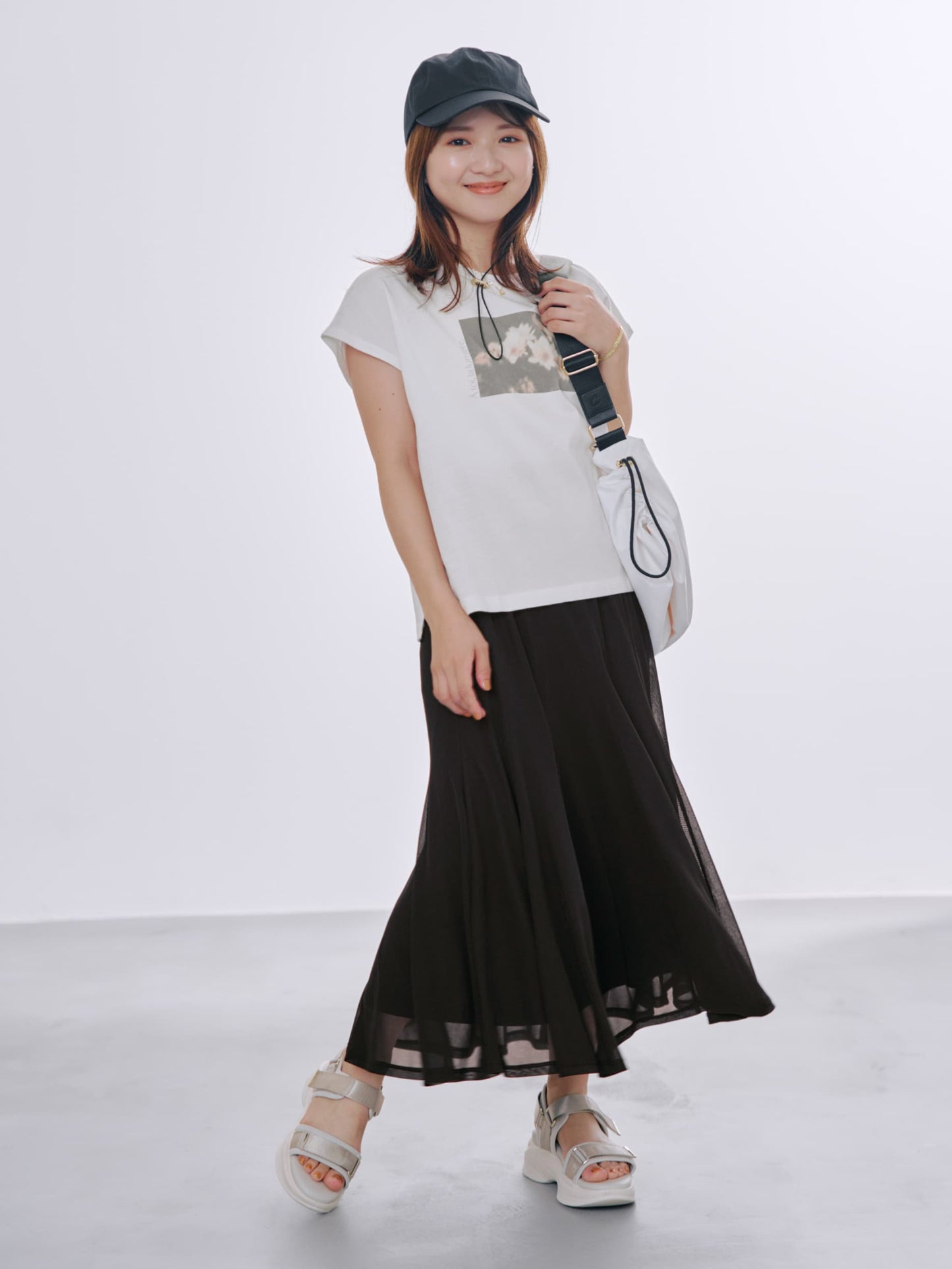 【汗染み防止】フラワーグラフィックTシャツ　[通常]