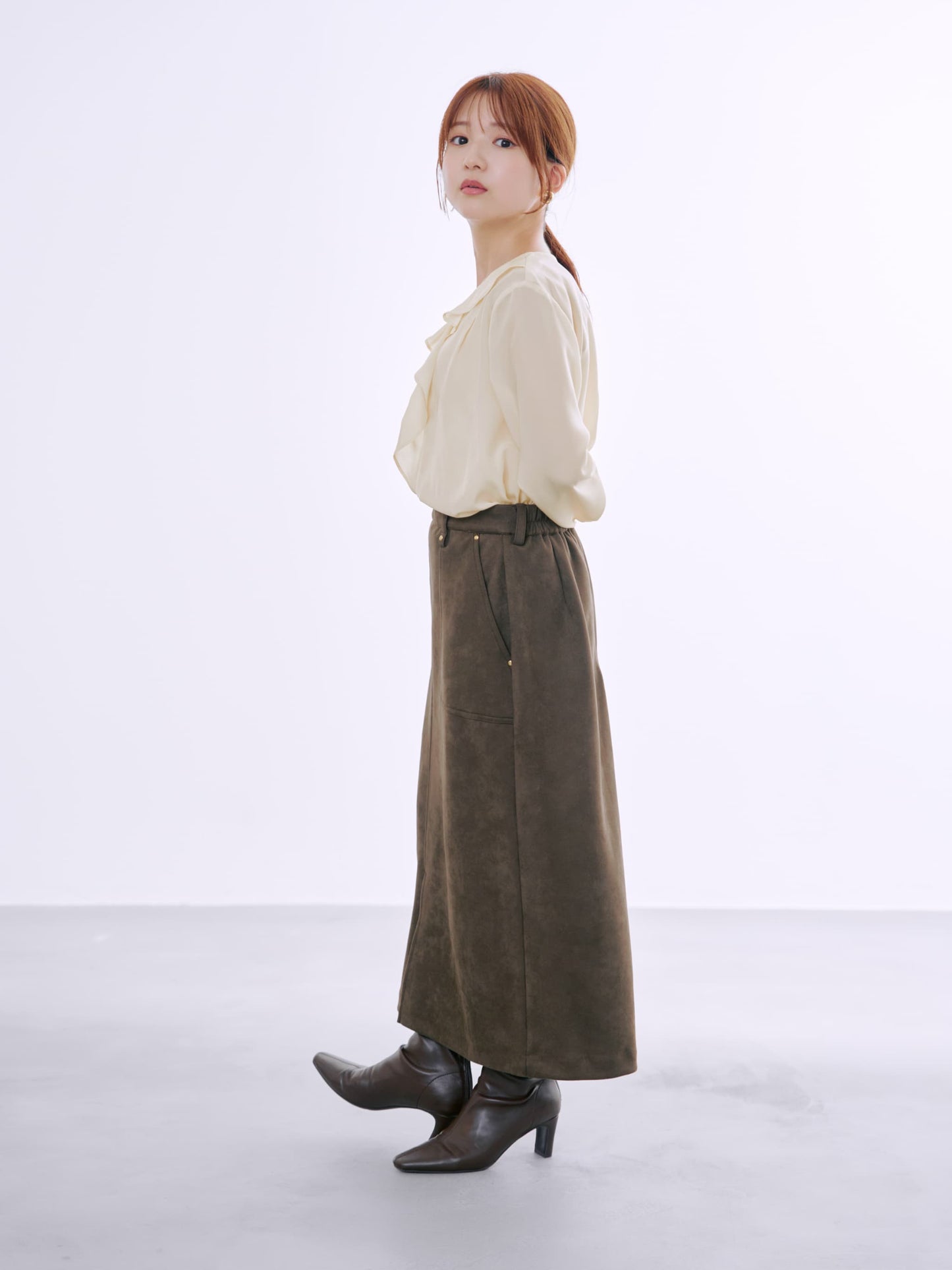 ゴールドリベットスウェードライクスカート-short & regular 　[通常]