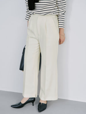 143cm | B:73 W:60 H:81 股下:65  | short-XS着用