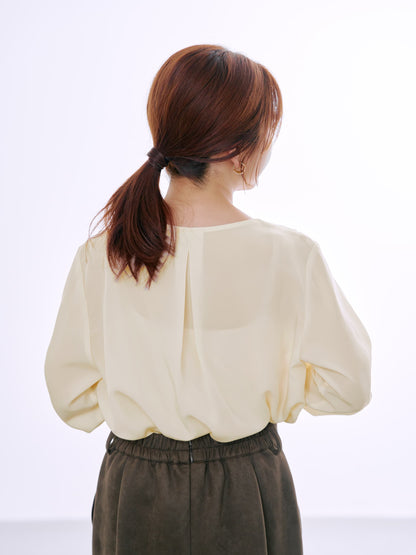 ラッフルカラーデザインブラウス　[通常]