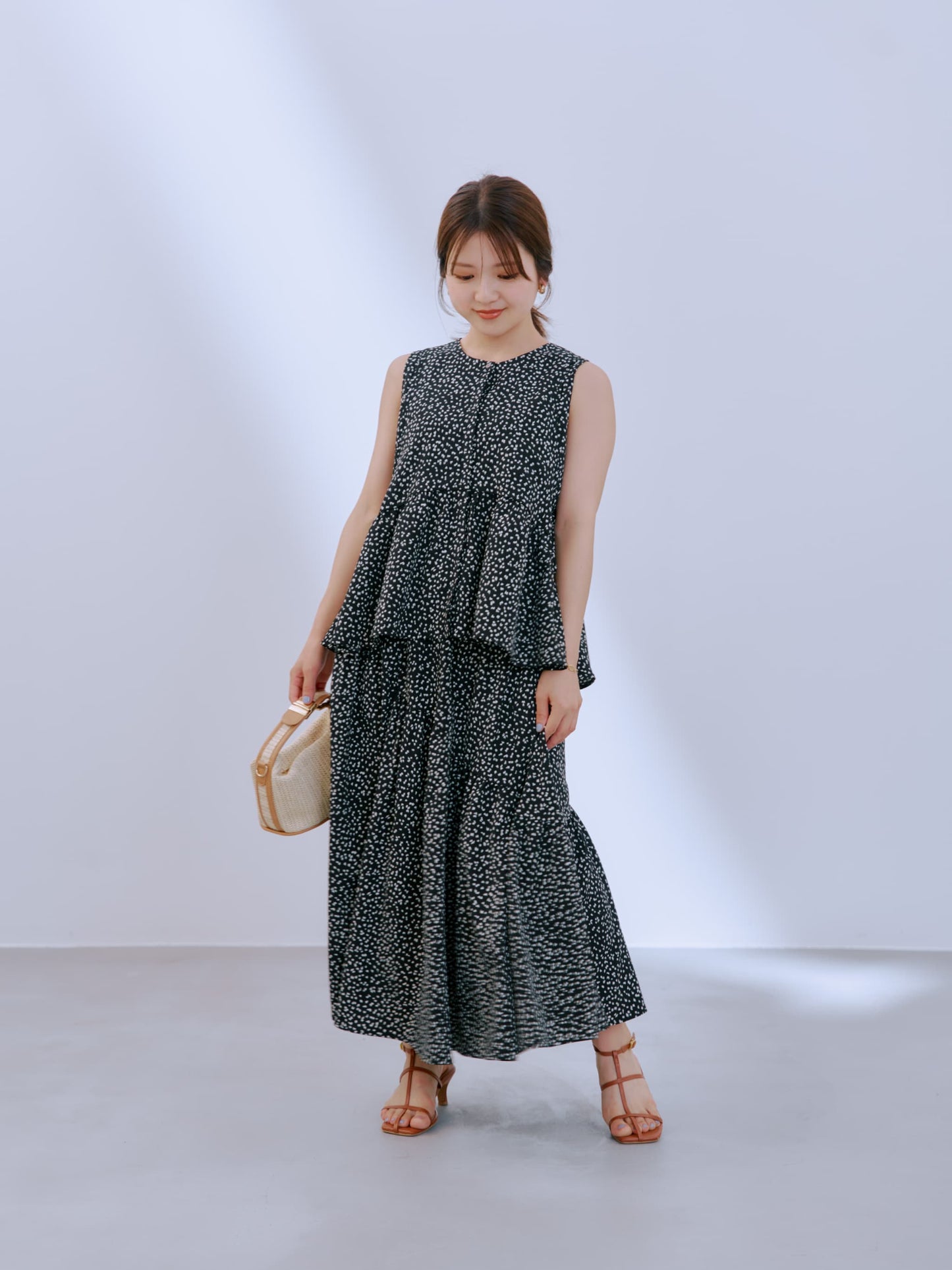 143cm | B:73 W:60 H:81 股下:65  | short着用