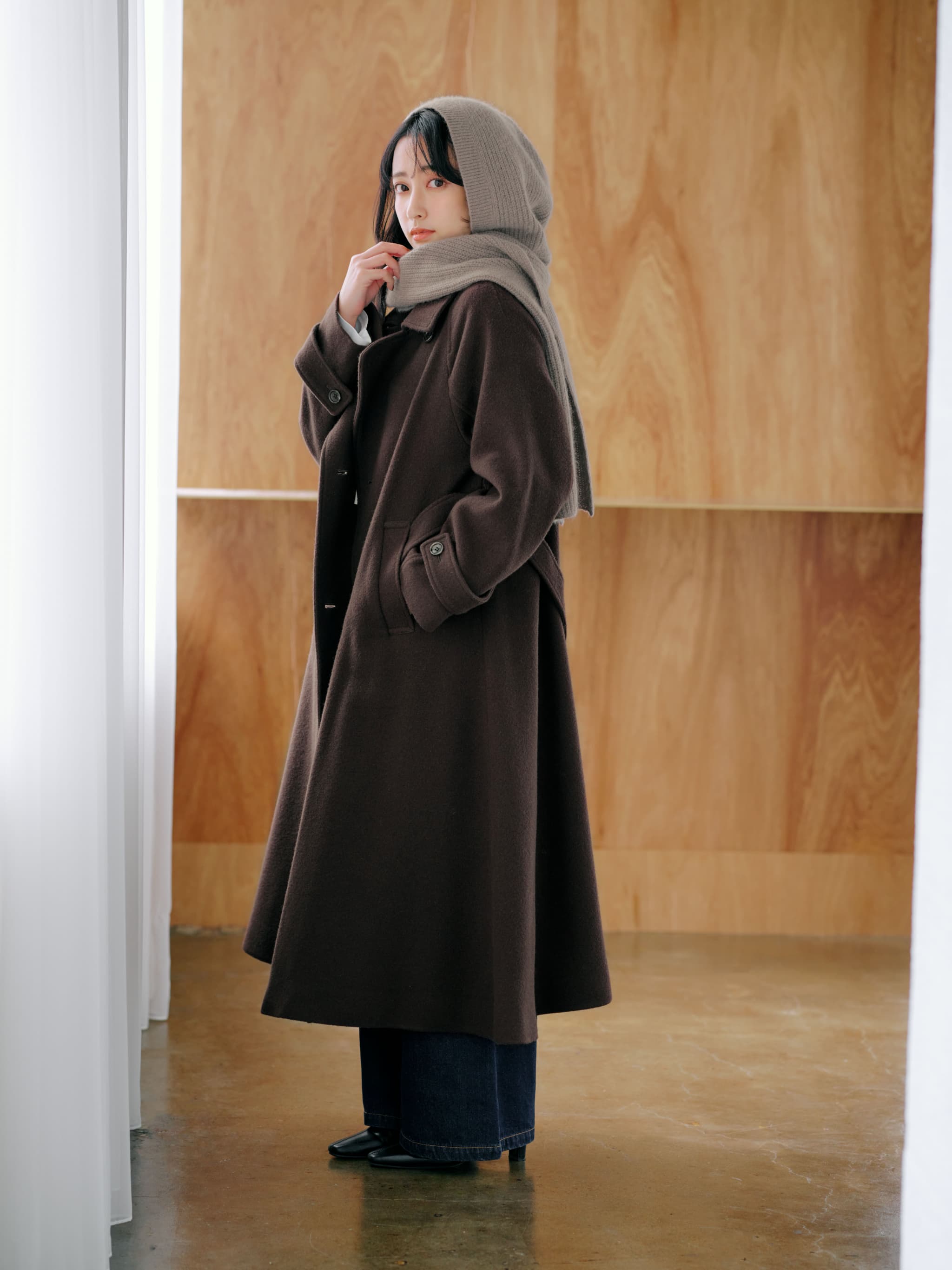 フォックスアンゴラフーディマフラー | 小柄・低身長女性向け