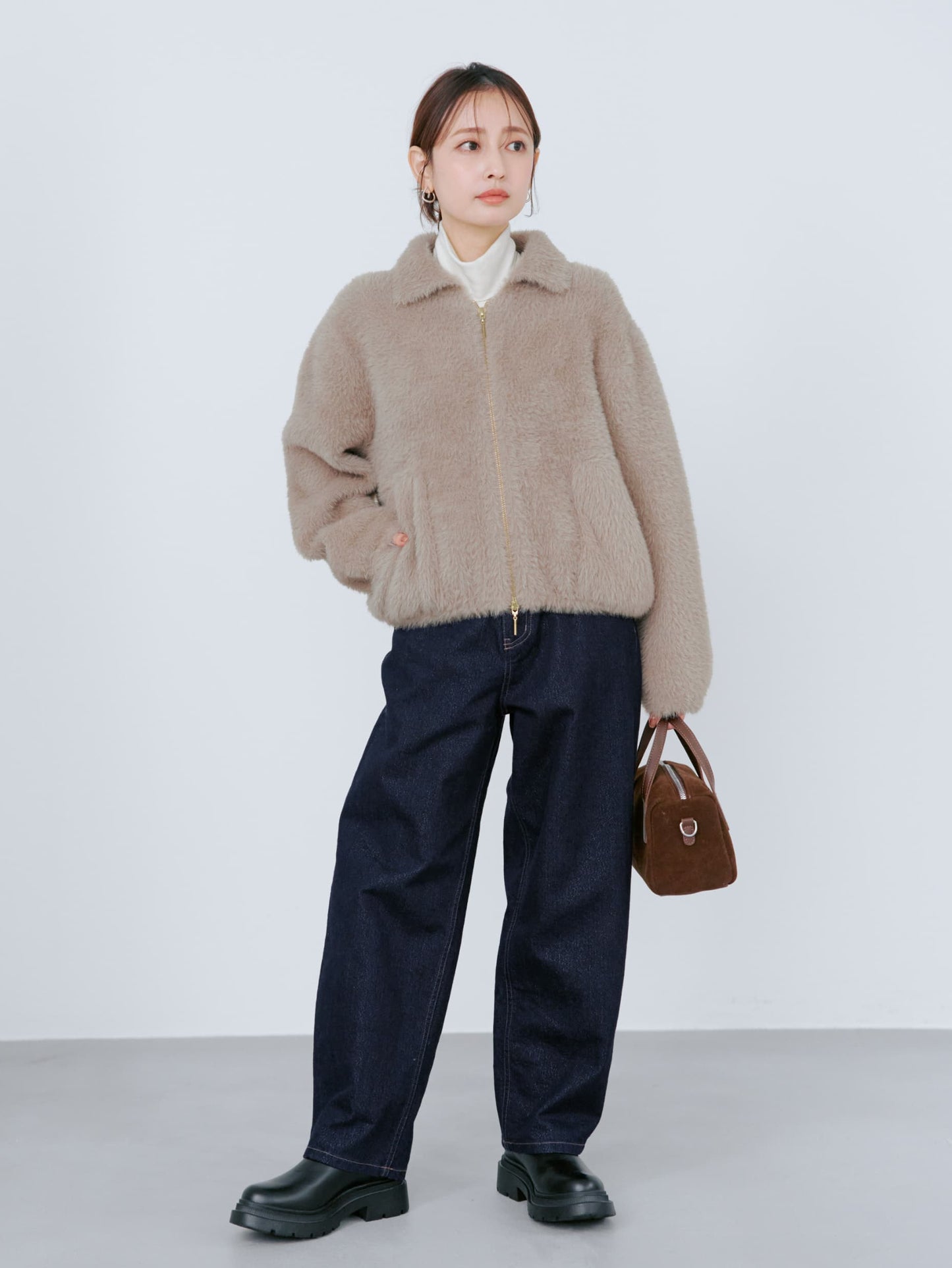 149cm | B:77 W:60 H:83 股下:68.5 | ワンサイズ着用