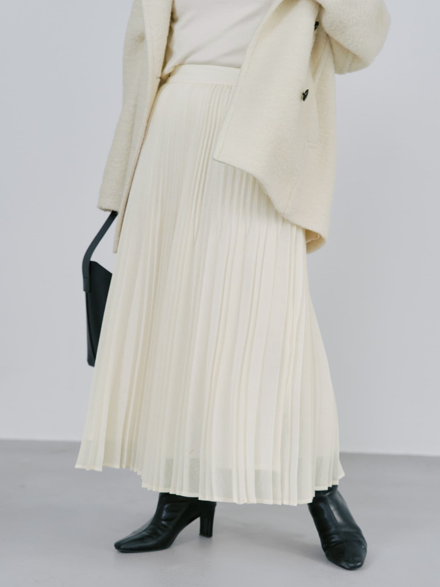 143cm | B:73 W:60 H:81 股下:65  | short着用