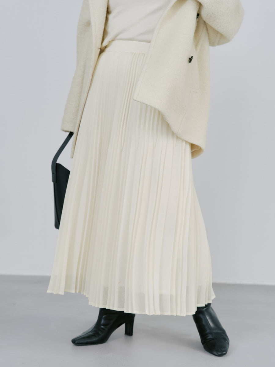 143cm | B:73 W:60 H:81 股下:65  | short着用