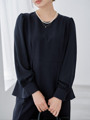 149cm | B:77 W:60 H:83 股下:68.5 | ワンサイズ着用 (ネイビー)