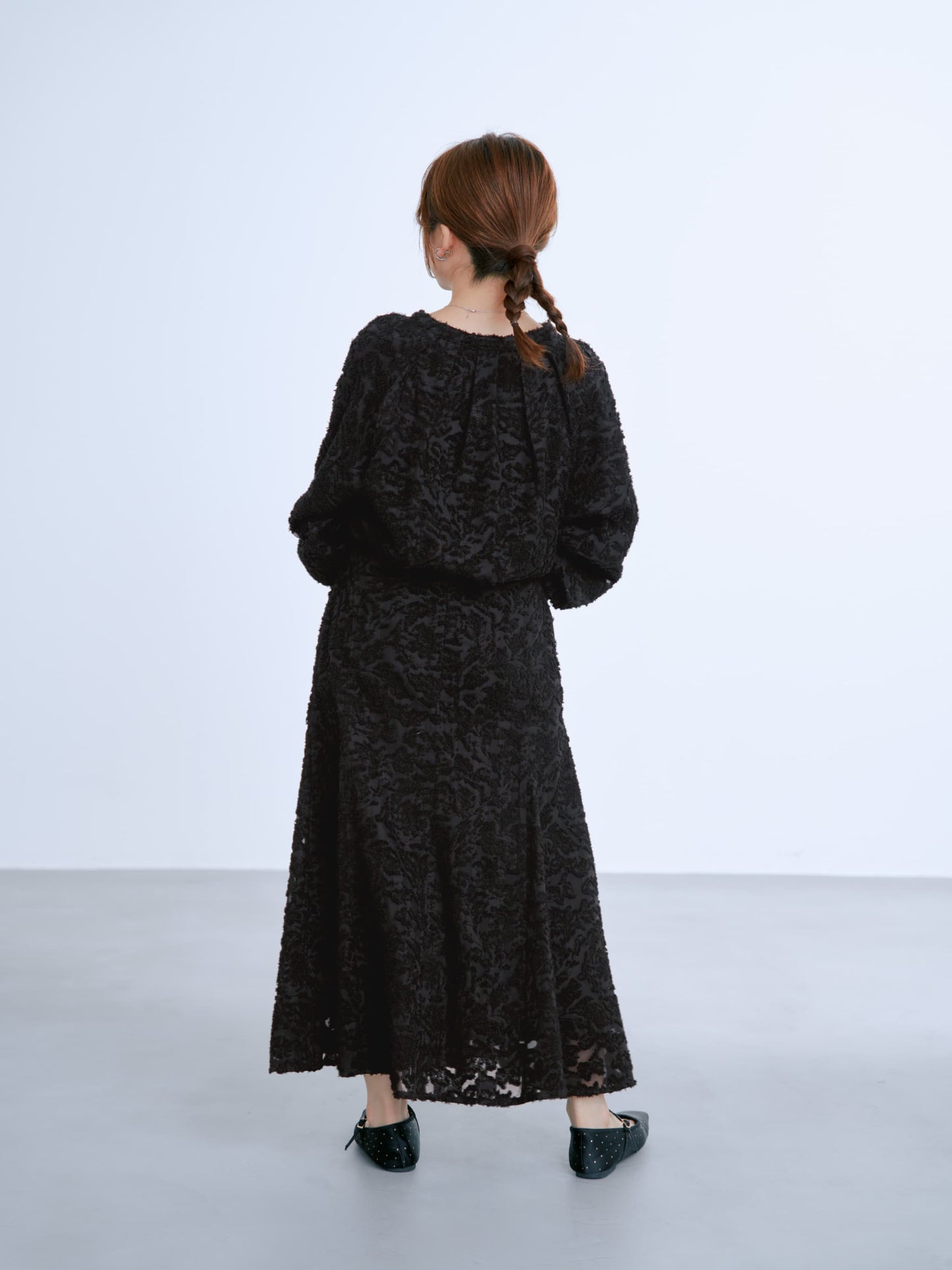 カットジャカードタックデザインブラウス　[通常]