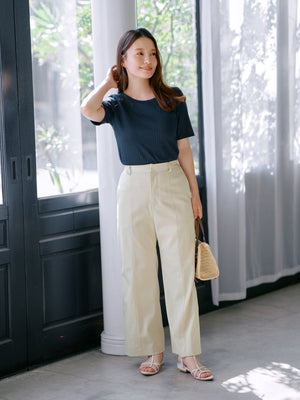 153cm | B:77 W:63 H:88 股下:69 | regular-XS着用