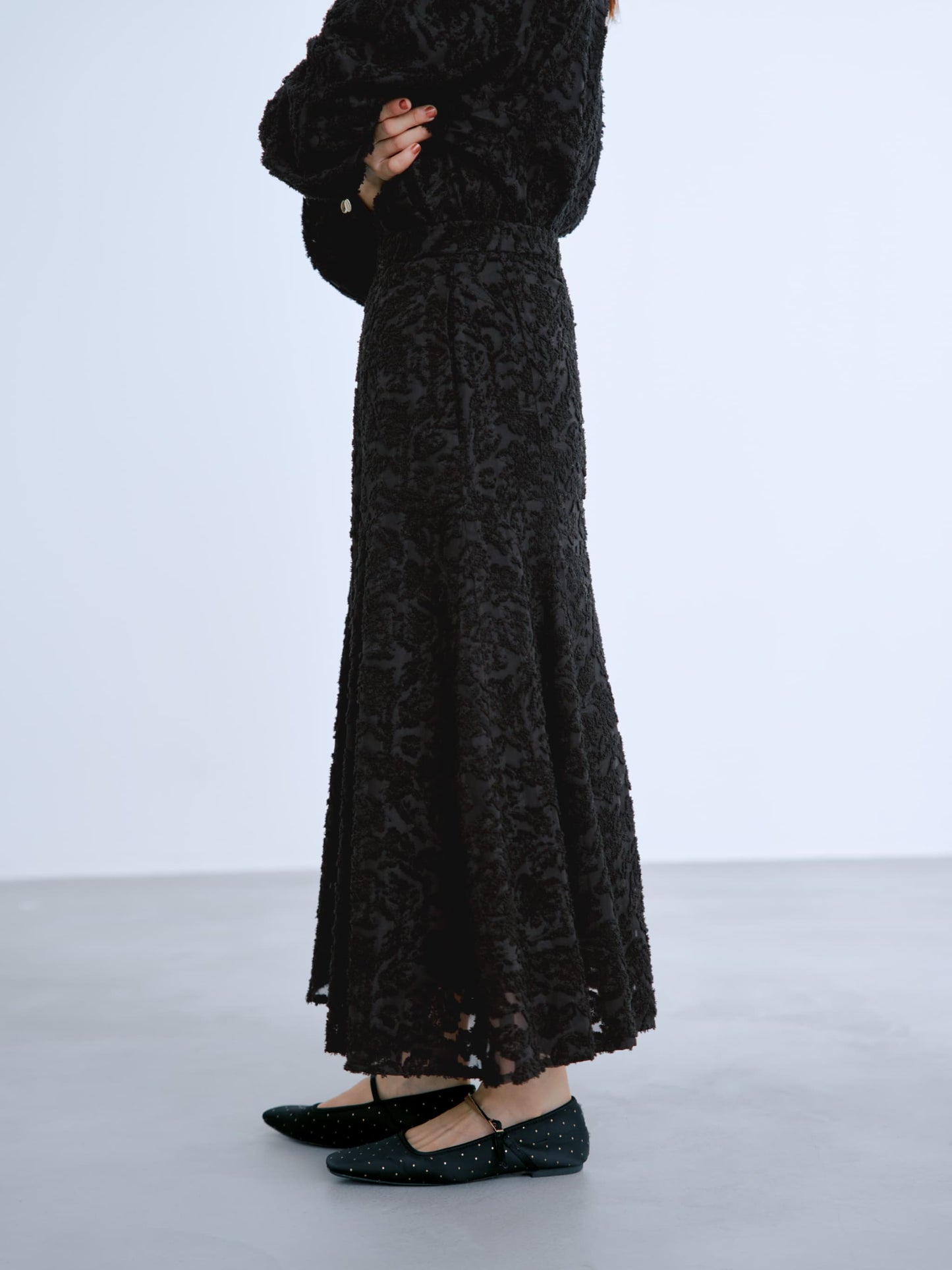 143cm | B:73 W:60 H:81 股下:65  | short-XS着用