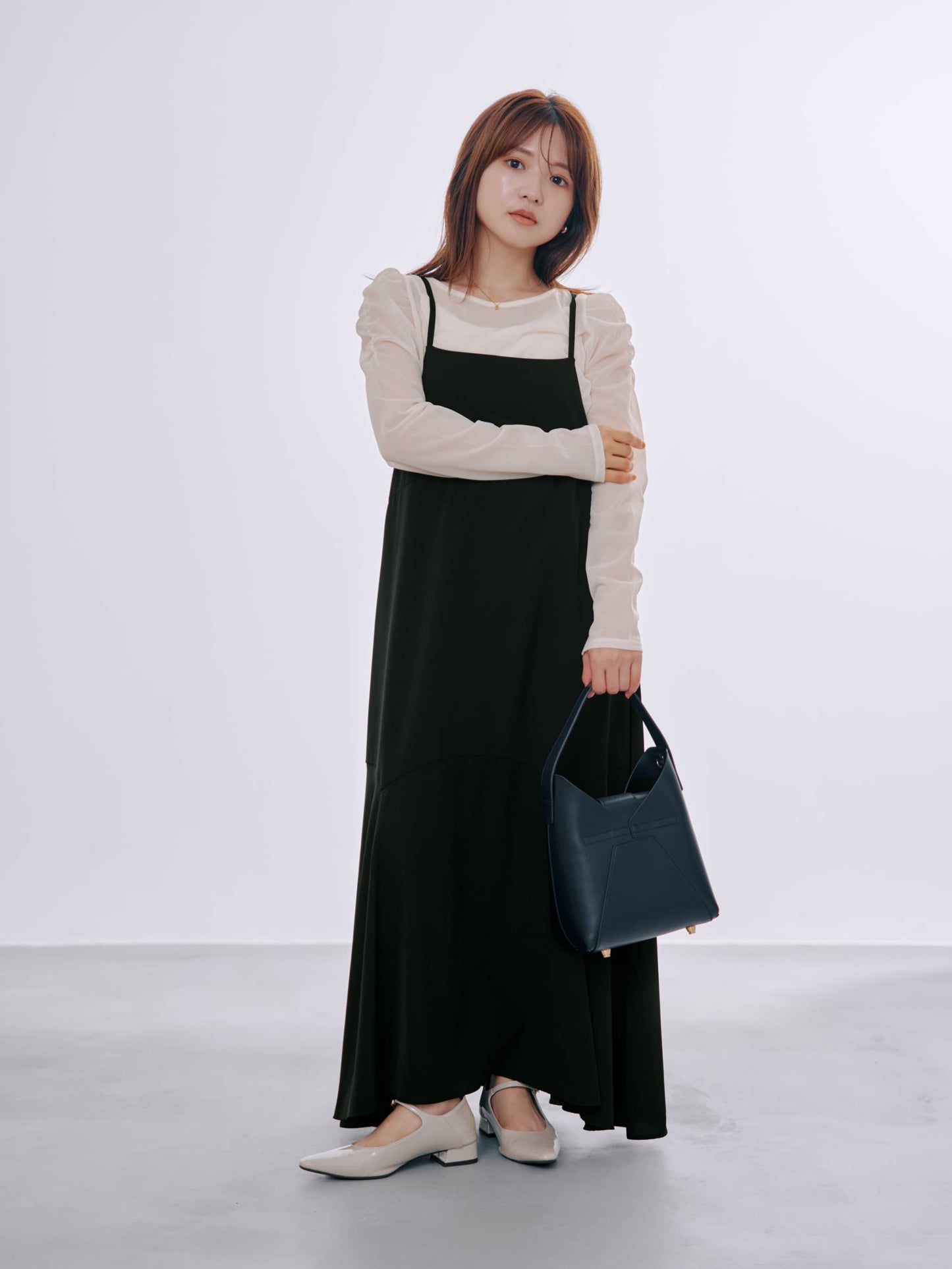 143cm | B:73 W:60 H:81 股下:65  | ワンサイズ着用