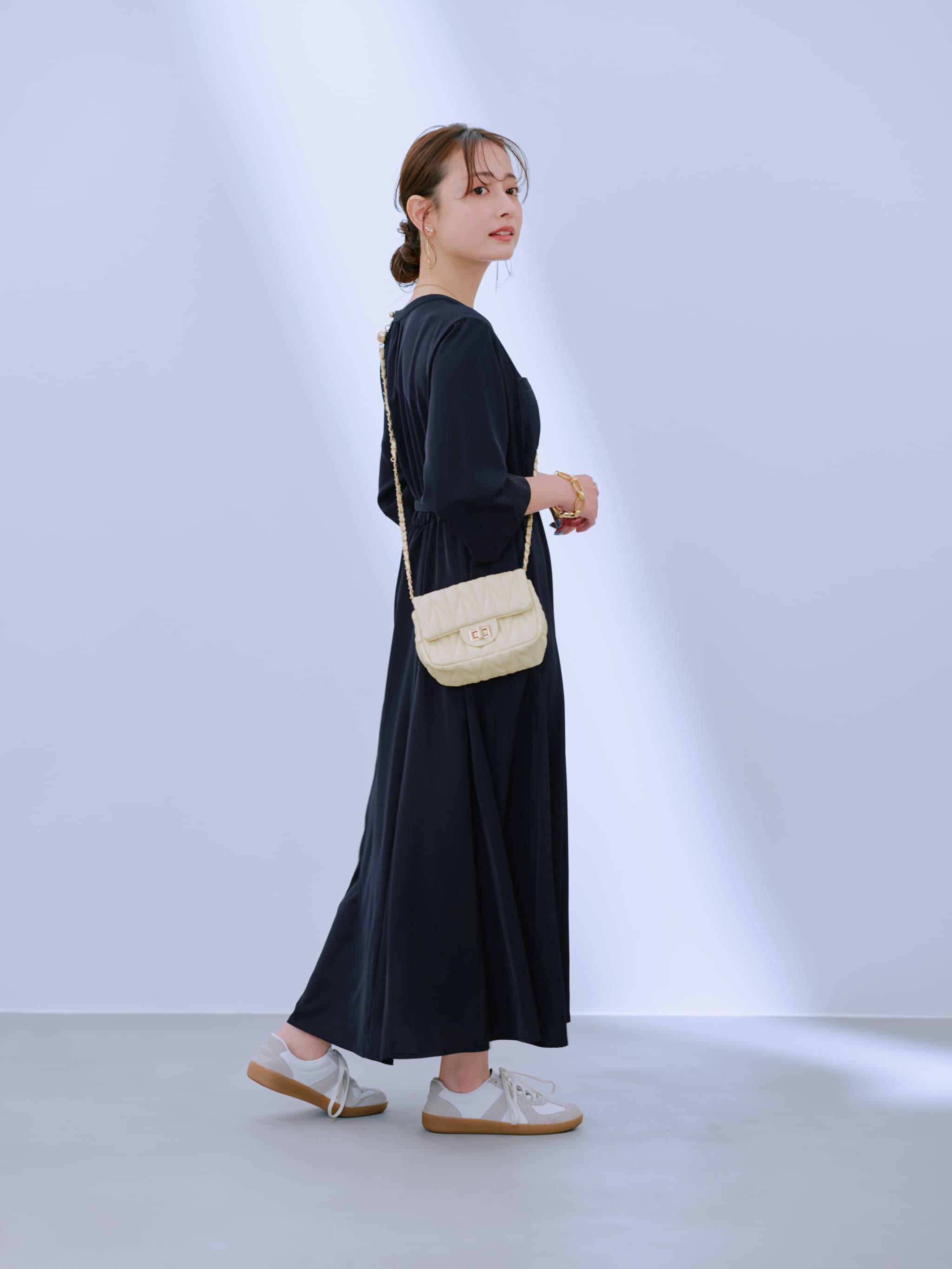 スキッパーネックマチフレアとろみワンピース-short & regular | 小柄