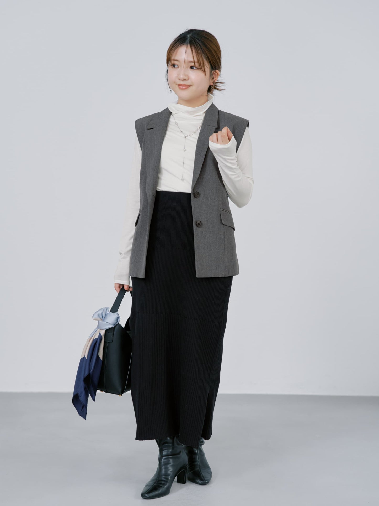 143cm | B:73 W:60 H:81 股下:65  | ワンサイズ着用