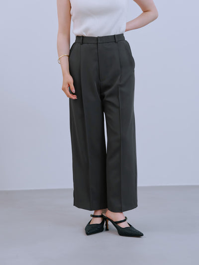 short - S / チャコール