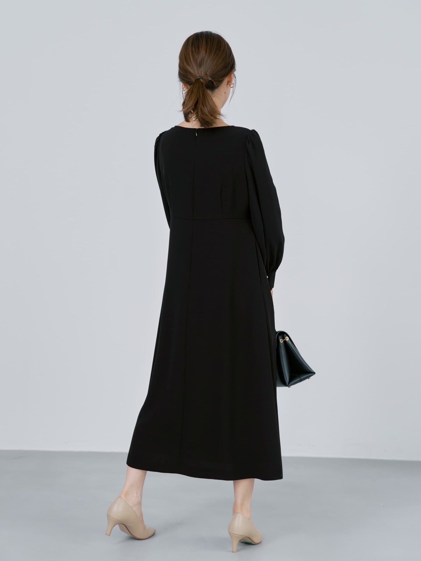 トリアセジョーゼットシームデザインワンピース-short & regular　[通常]