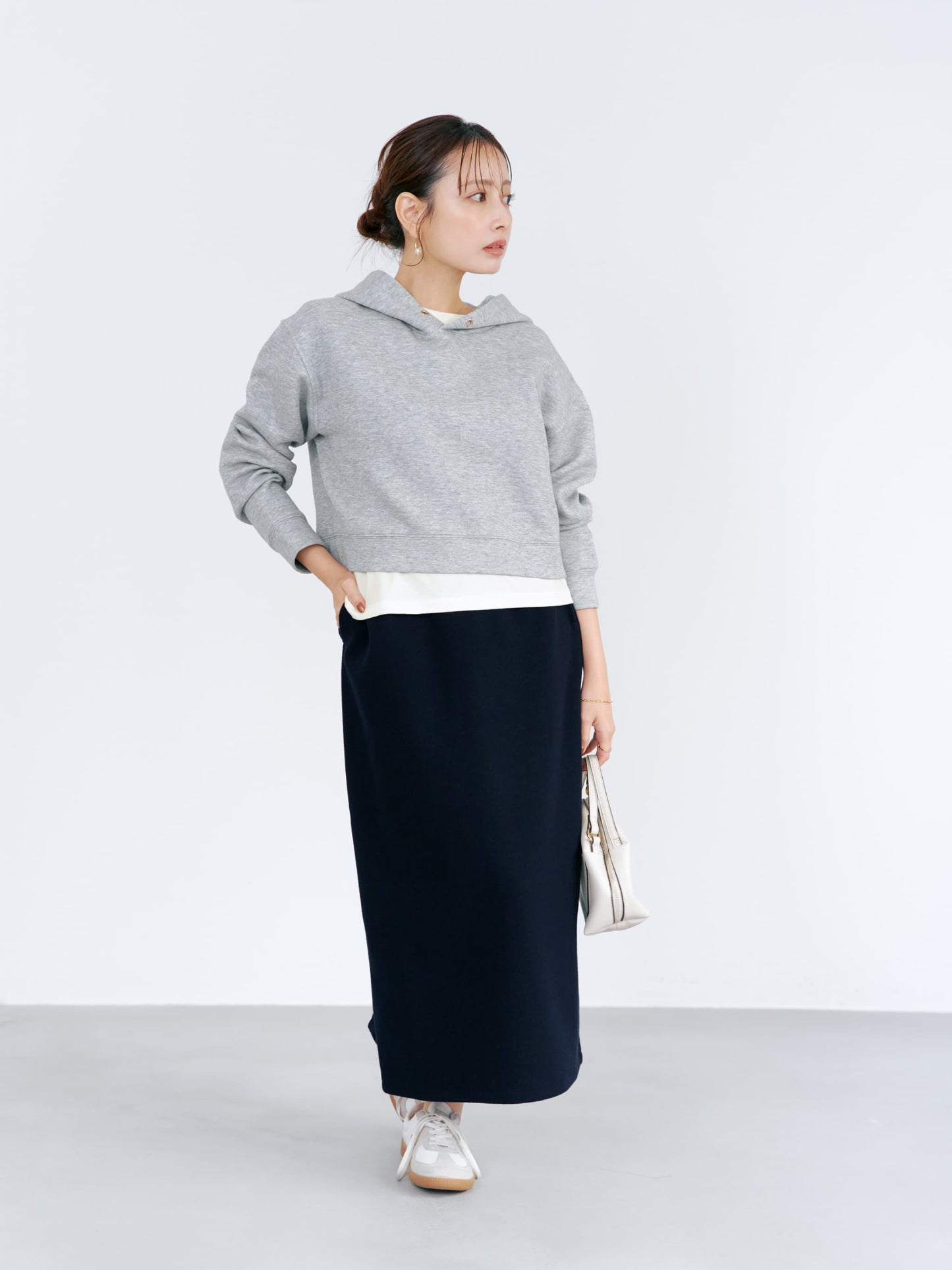 149cm | B:77 W:60 H:83 股下:68.5 | regular-XS着用