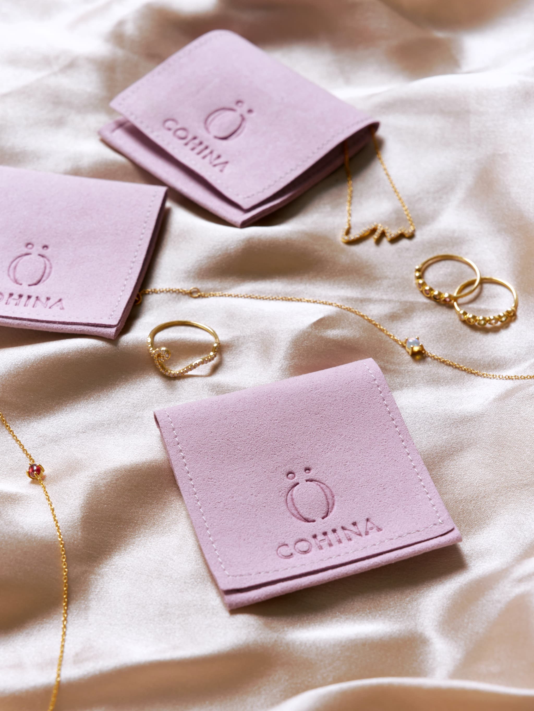 odulコラボ】ドットハーフエタニティリング | 小柄・低身長女性向け