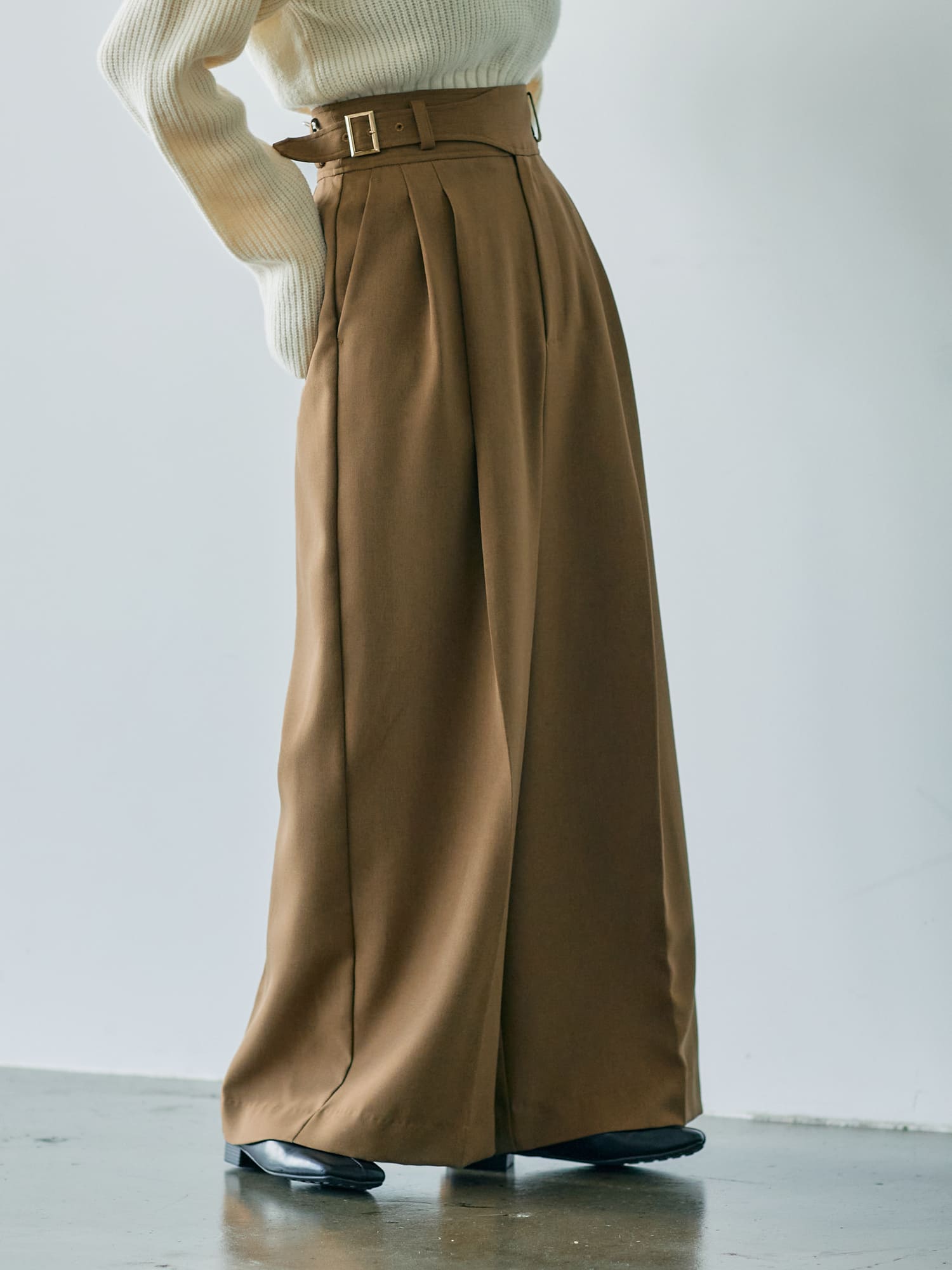 ハイウエストグルカワイドパンツ | 小柄・低身長女性向けファッション